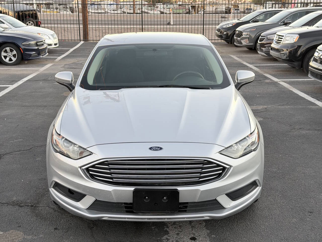 Used 2017 Ford Fusion SE image 16