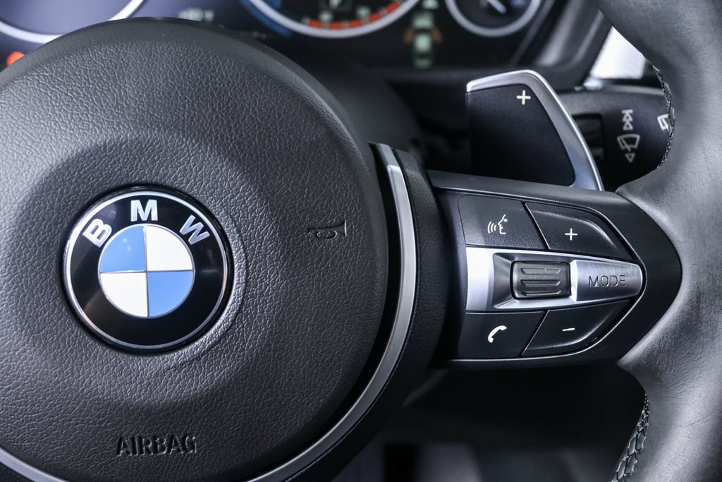 Used 2015 BMW 335i Sedan RWD image 12