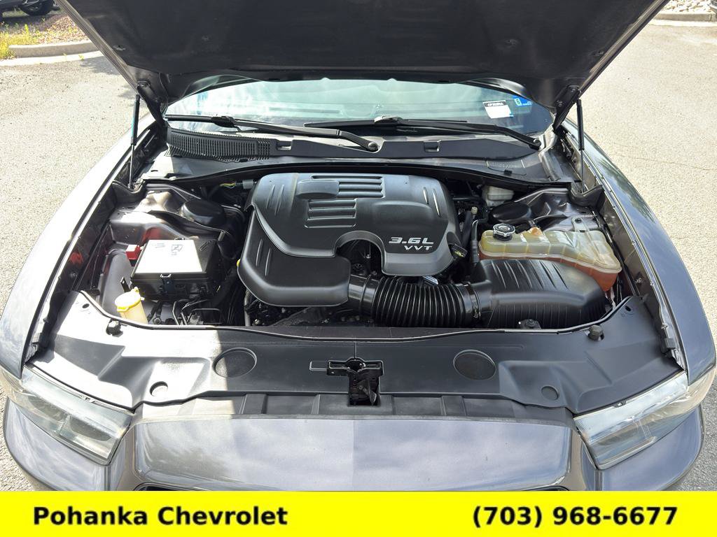 Used 2014 Dodge Charger SXT Plus RWD image 29