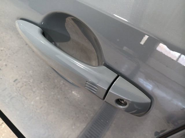 Used 2024 Nissan Ariya AWD image 9