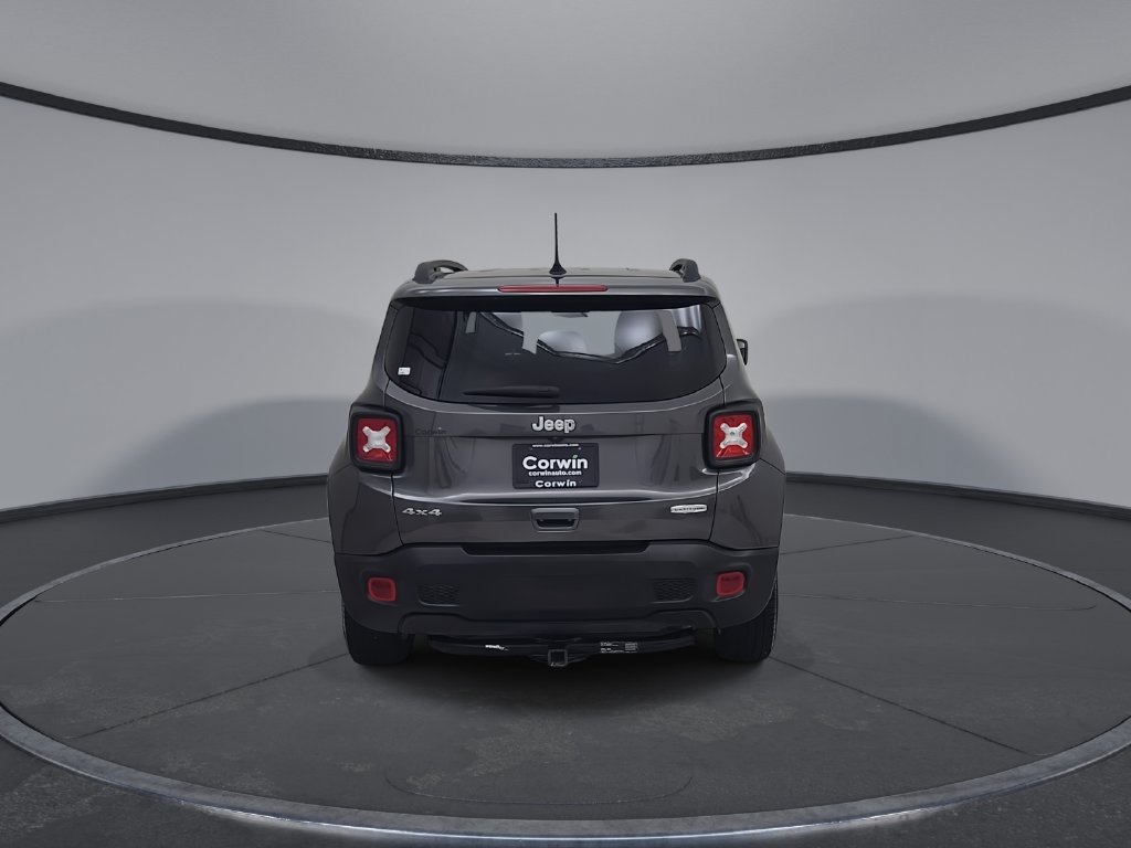 Certified 2020 Jeep Renegade Latitude w/ Popular Equipment Group AWD/4WD image 14