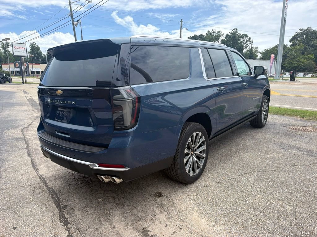 New 2026 Chevrolet Suburban High Country RWD image 5