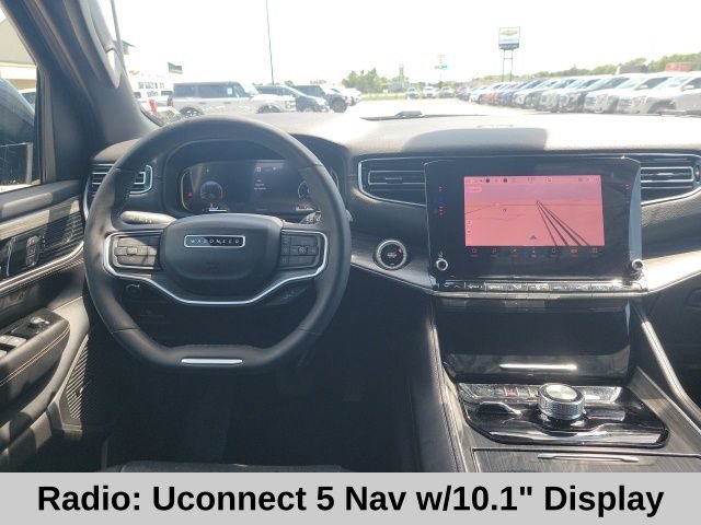 Used 2024 Jeep Wagoneer Series II AWD/4WD image 4
