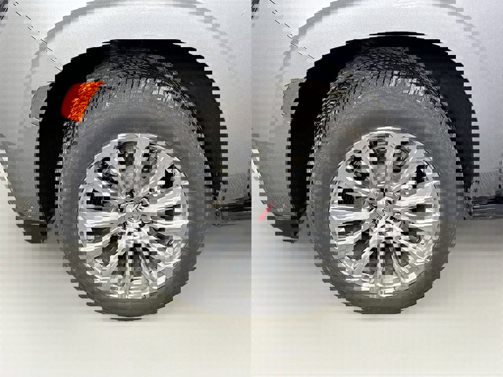 Certified 2024 GMC Yukon Denali w/ Denali Reserve Package image 28