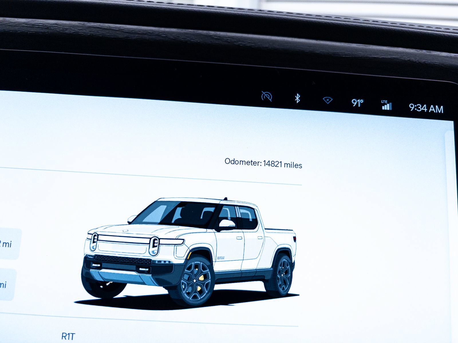 Used 2023 Rivian R1T Adventure AWD/4WD image 36