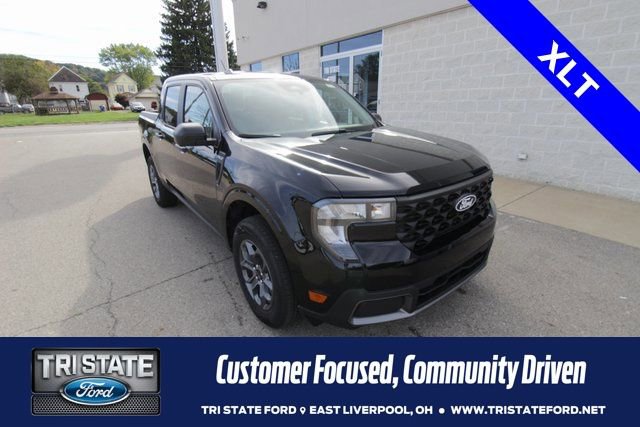 New 2025 Ford Maverick XLT w/ Equipment Group 302A