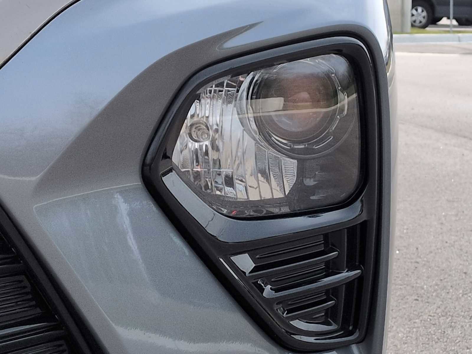 Used 2021 Chevrolet TrailBlazer RS w/ Sun and Liftgate Package image 11