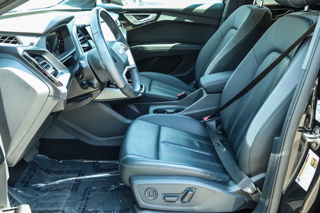 Used 2023 Audi Q4 e-tron Premium AWD/4WD image 16