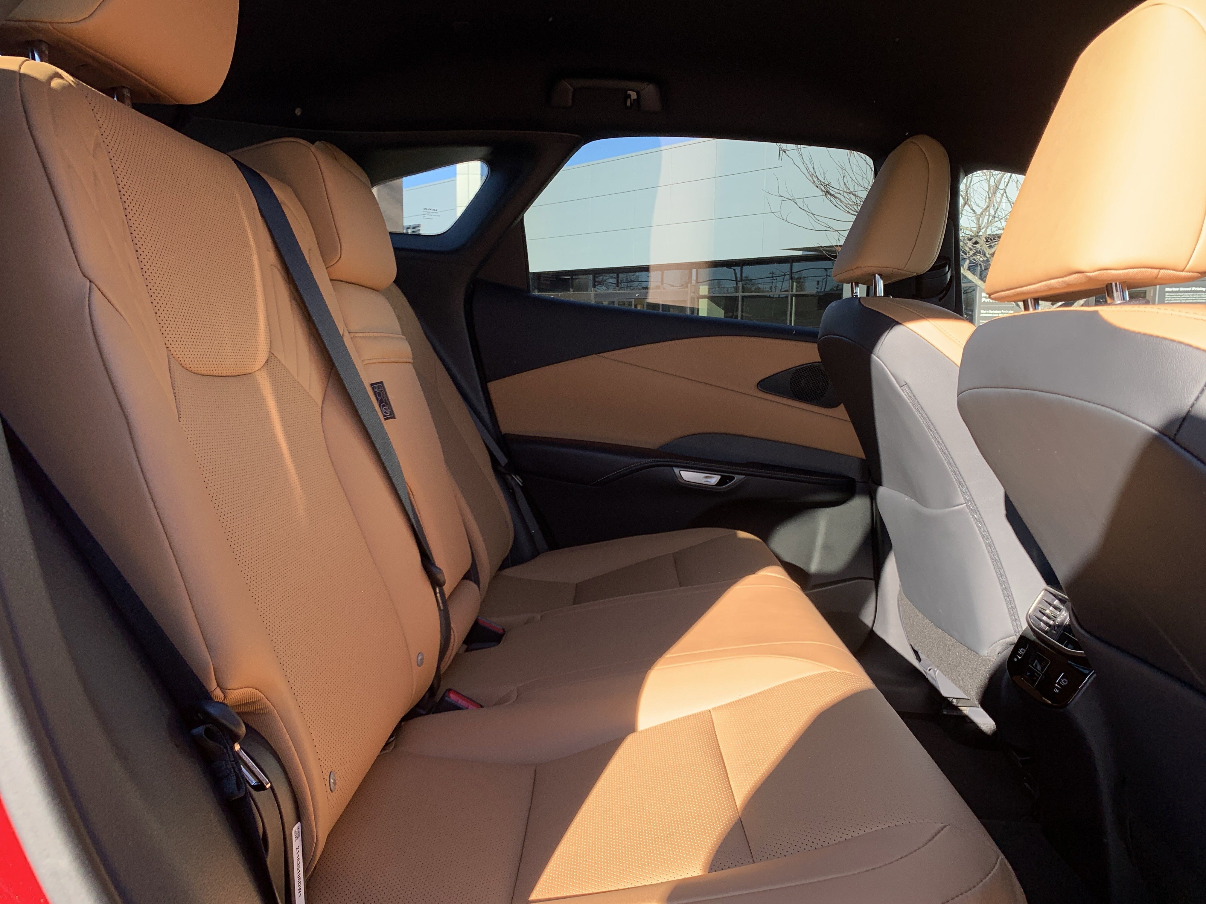 Certified 2025 Lexus RX 350 FWD image 33