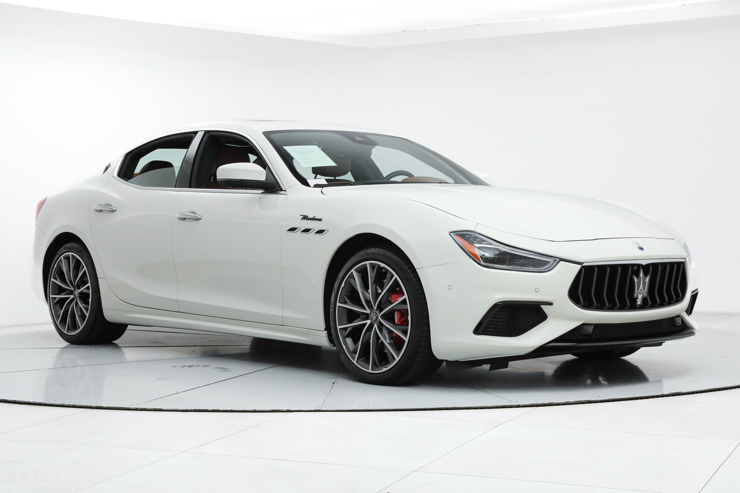 Certified 2023 Maserati Ghibli Modena RWD image 7