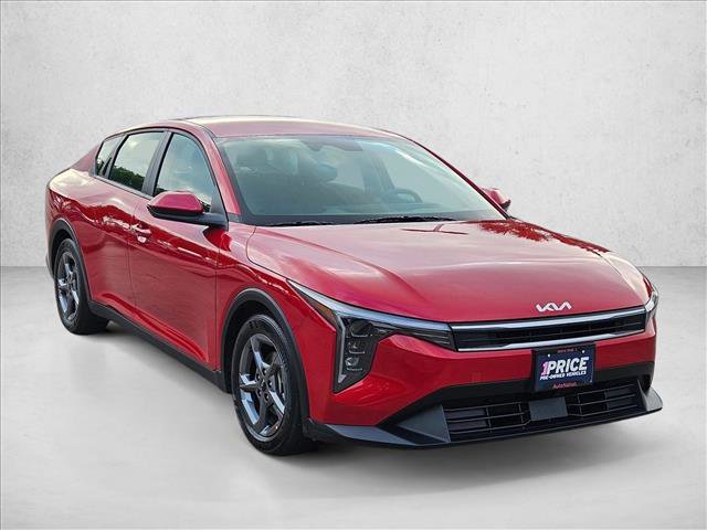 Used 2025 Kia K4 LXS FWD image 3