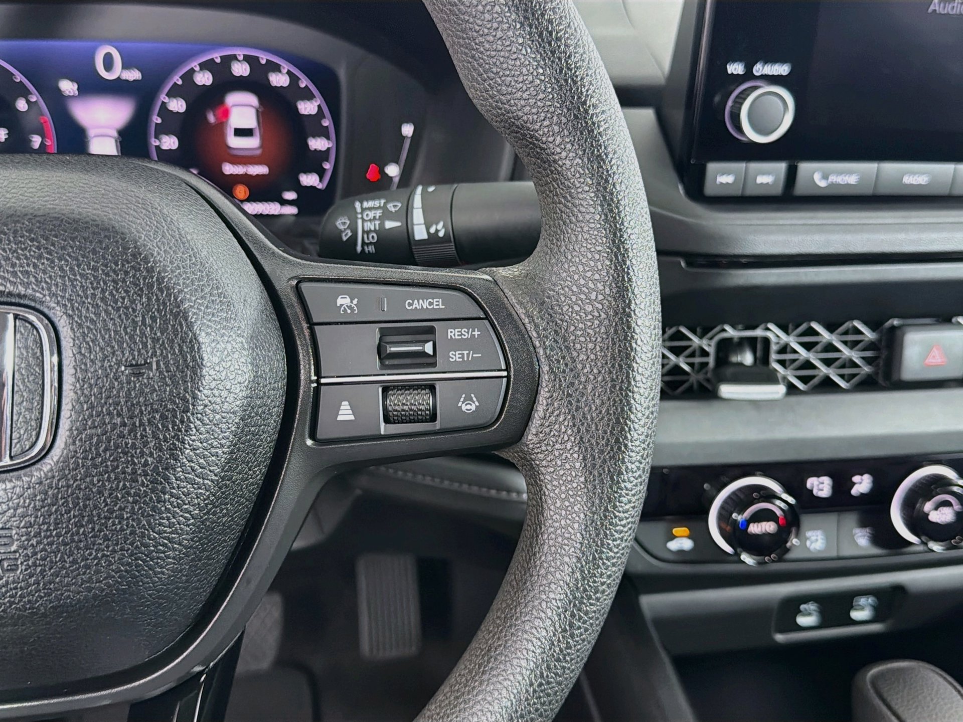 Certified 2025 Honda Accord SE image 34