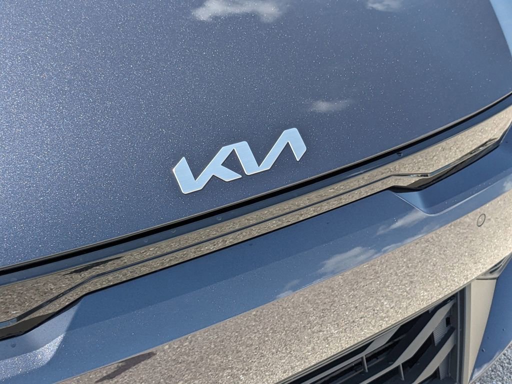 New 2025 Kia EV6 Light RWD image 10