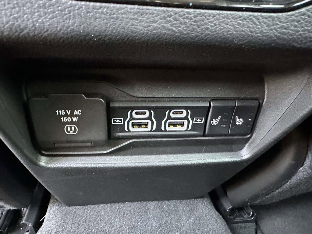 Used 2022 Jeep Grand Cherokee Limited AWD/4WD image 17
