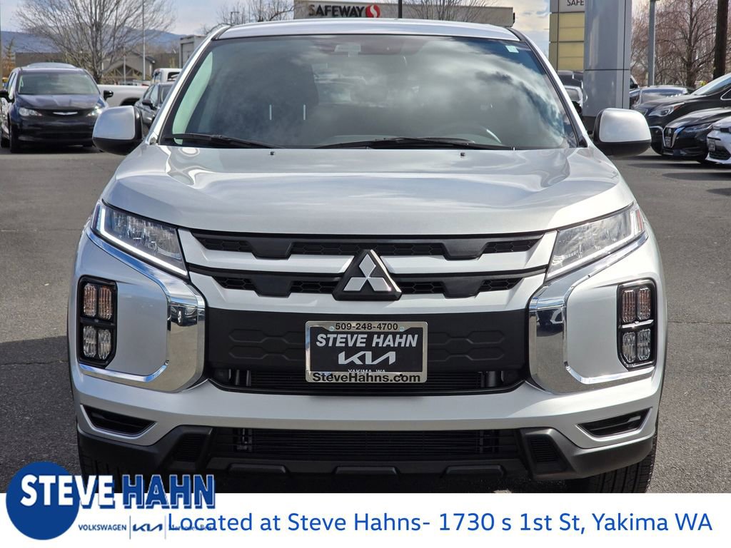 Used 2025 Mitsubishi Outlander Sport SE image 8