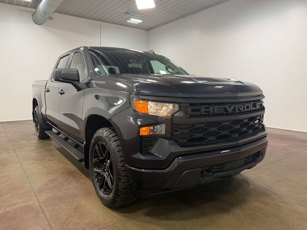 Used 2023 Chevrolet Silverado 1500 Custom image 31