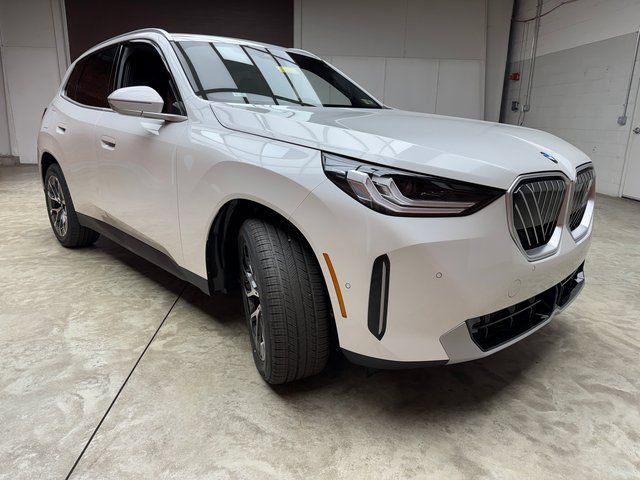 Used 2026 BMW X3 xDrive30i w/ Convenience Package AWD/4WD image 7