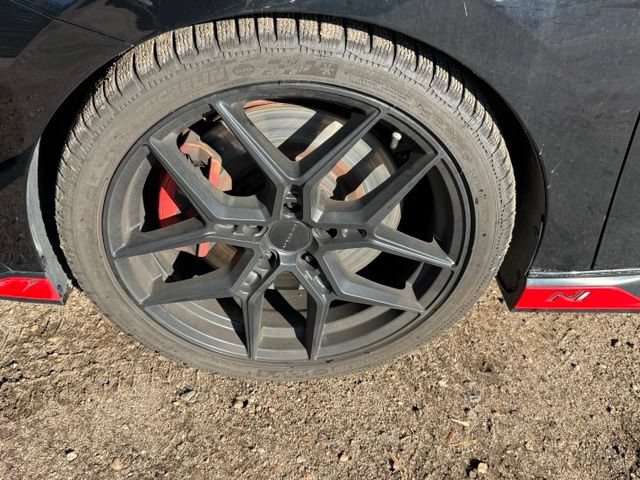Used 2022 Hyundai Elantra N FWD image 10