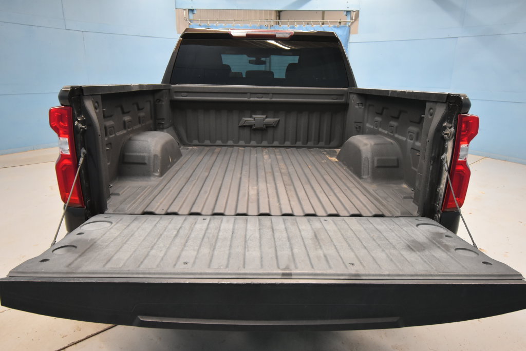 Used 2019 Chevrolet Silverado 1500 LT Trail Boss w/ Convenience Package AWD/4WD image 34