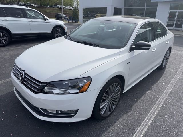 Used 2014 Volkswagen Passat 1.8T Sport image 11