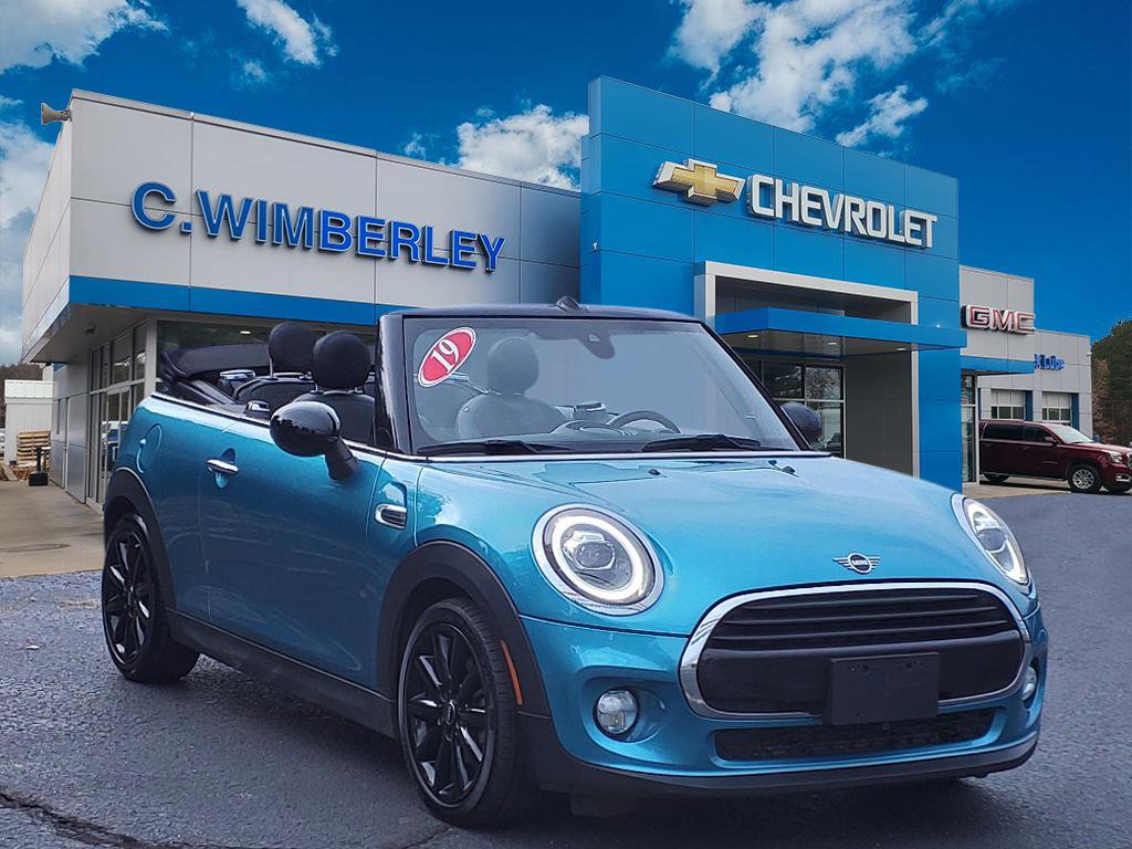 Used 2019 MINI Cooper Cooper image 1