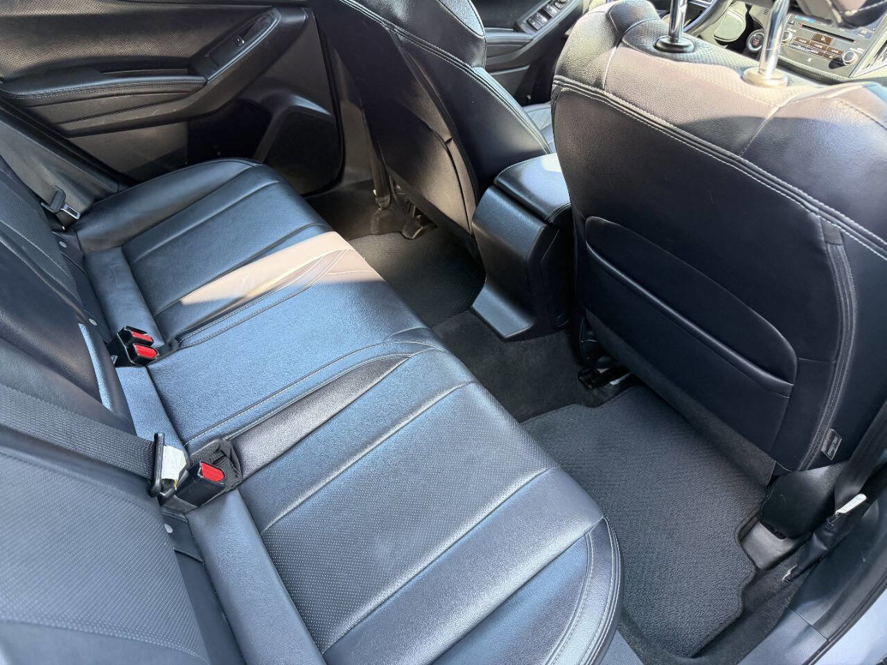 Used 2017 Subaru Impreza 2.0i Limited w/ Moonroof/BSD & Rcta/Eyesight AWD/4WD image 24