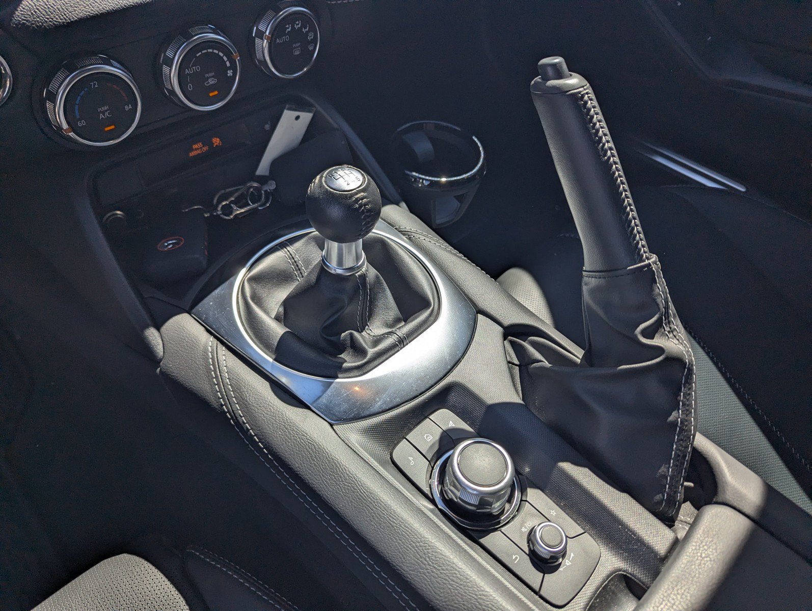 Certified 2025 MAZDA MX-5 Miata Grand Touring w/ Weather Package RWD image 12