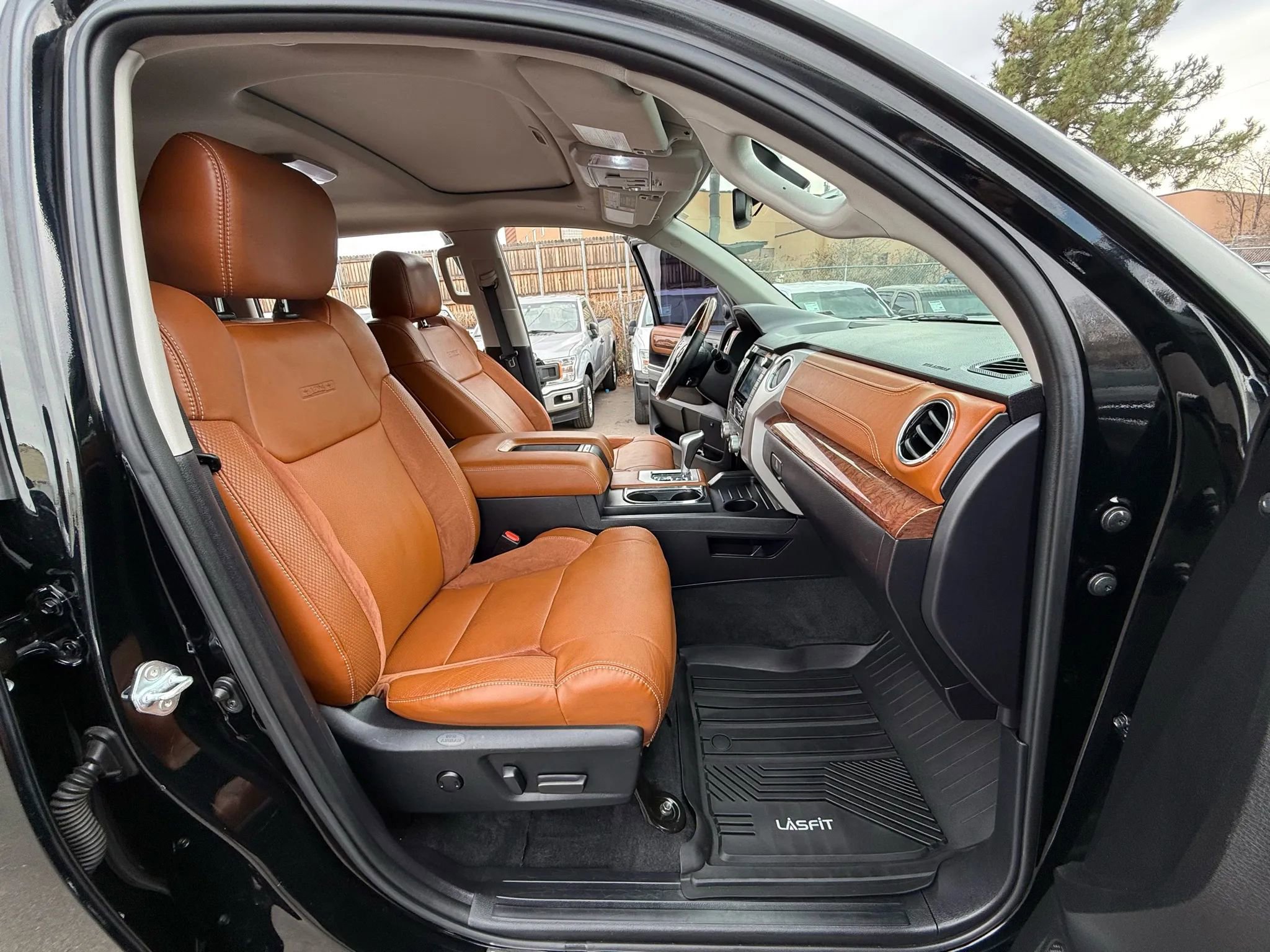 Used 2021 Toyota Tundra 1794 Edition image 40