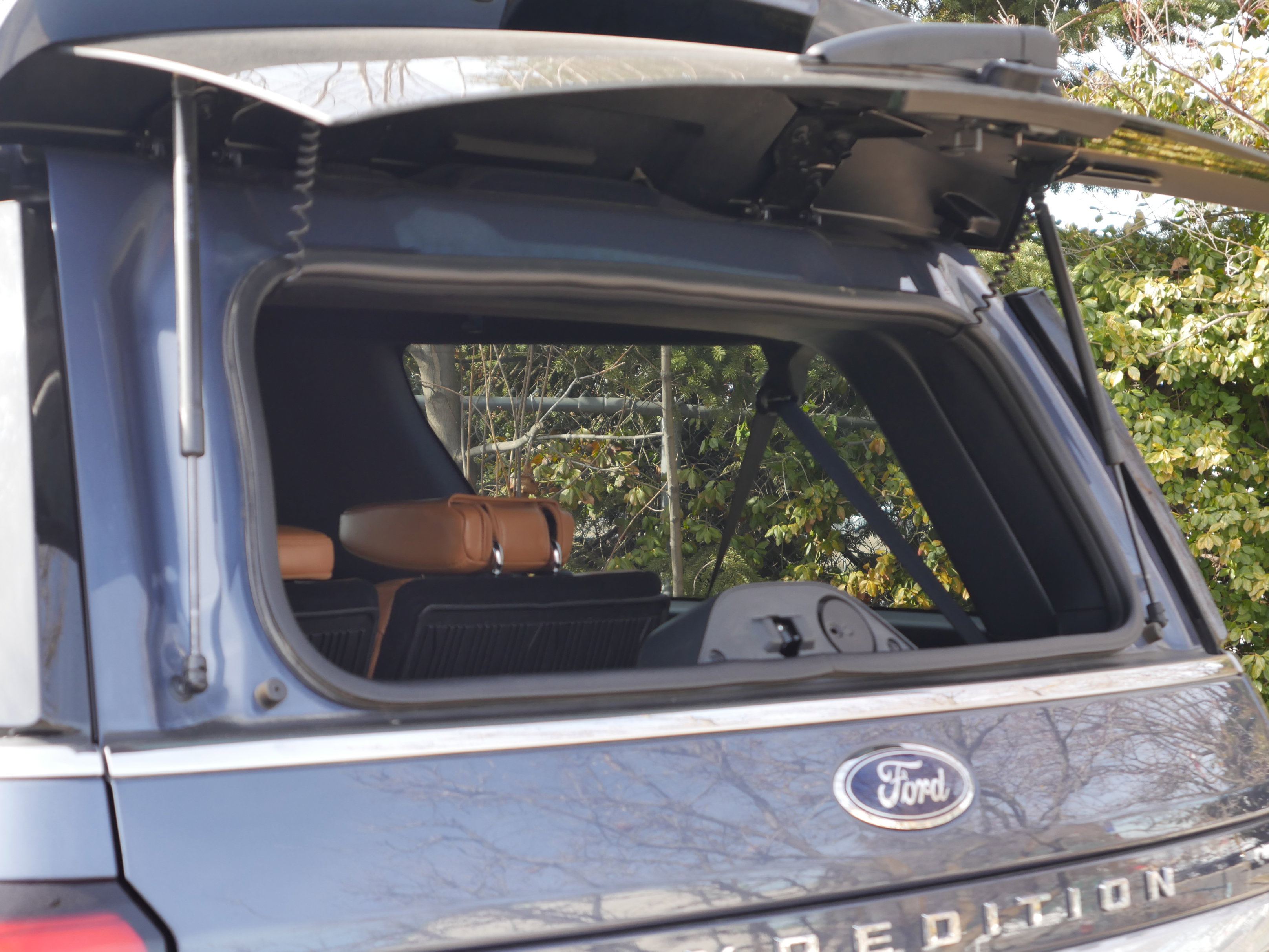 Certified 2023 Ford Expedition Max Platinum image 25