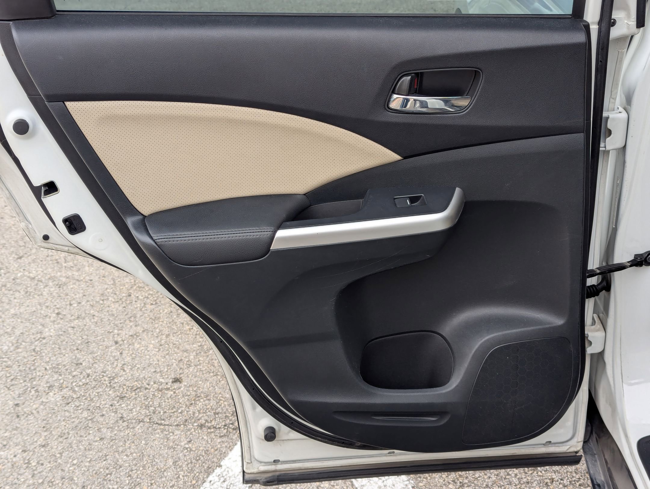 Used 2015 Honda CR-V EX-L image 16