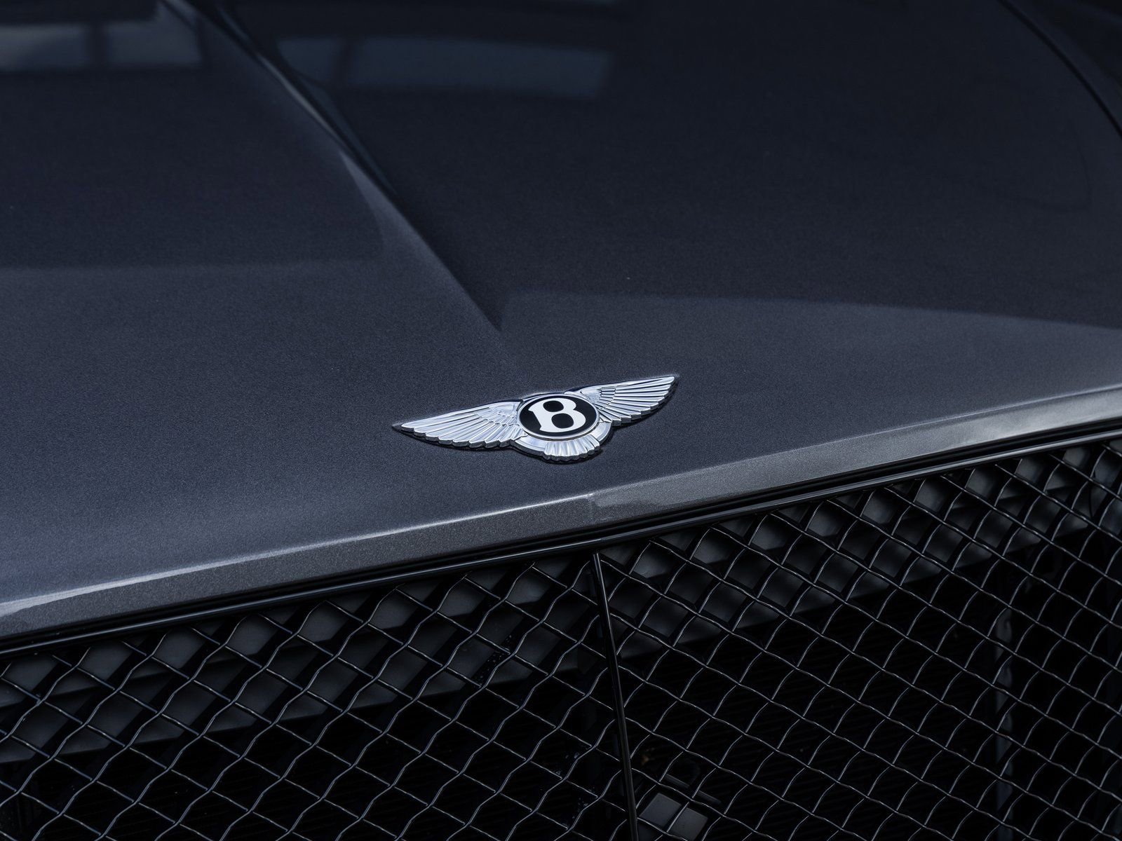 Used 2022 Bentley Bentayga image 18