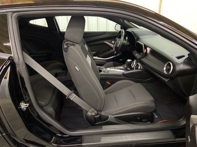 Used 2021 Chevrolet Camaro LT w/ RS Package image 16