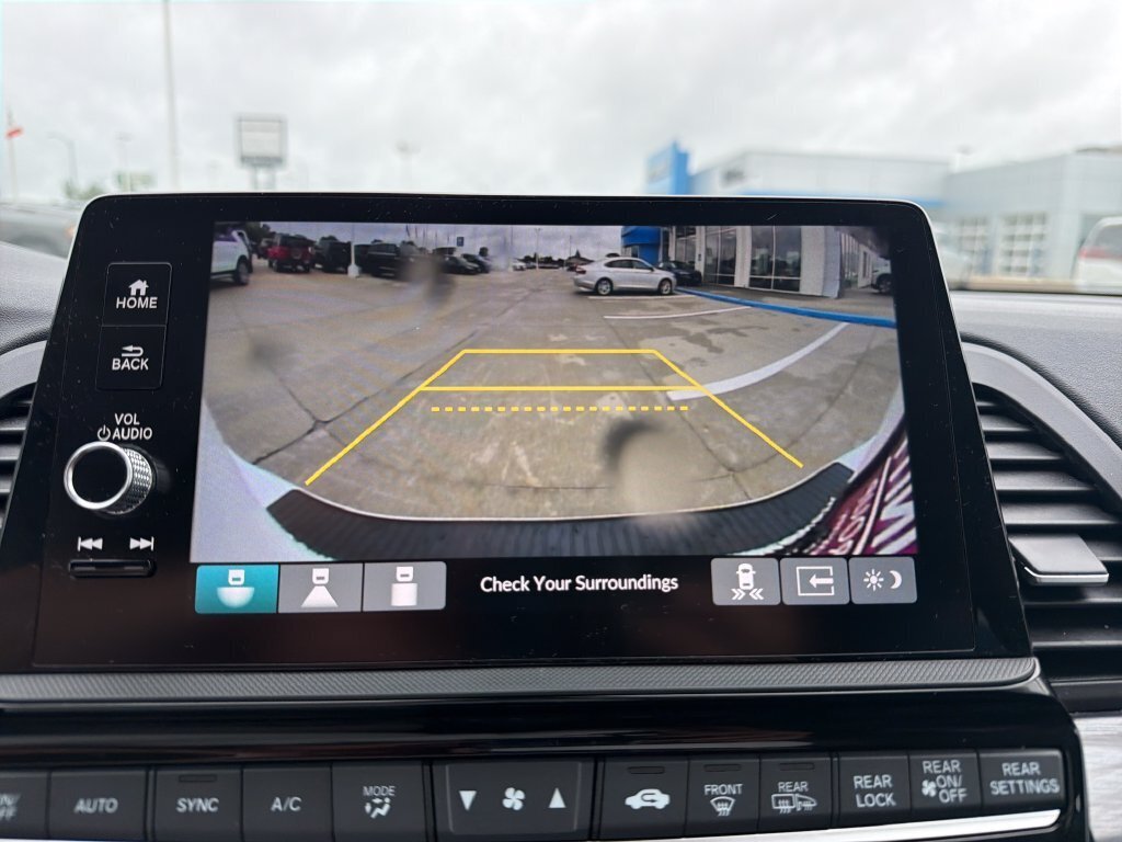 Certified 2026 Honda Odyssey Elite image 22