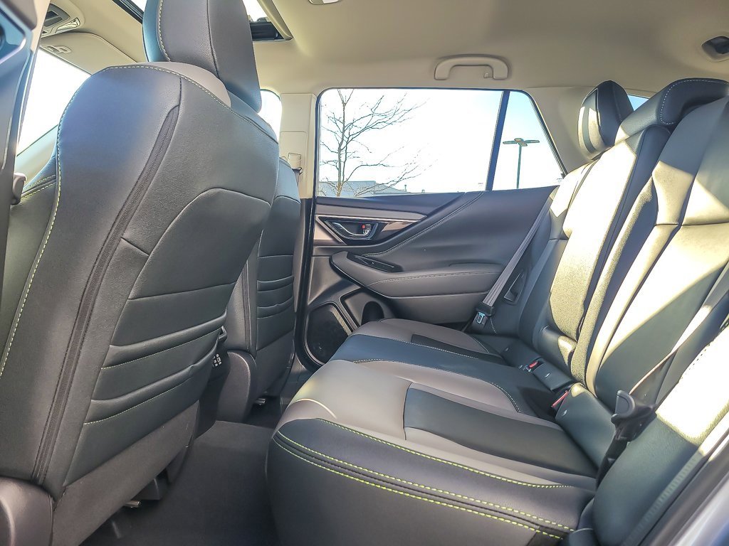 Certified 2025 Subaru Outback Onyx Edition image 10