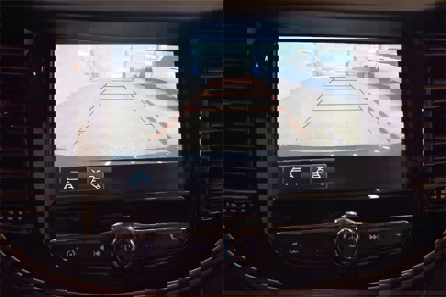 Used 2017 Chevrolet Trax LT w/ LT Convenience Package image 8