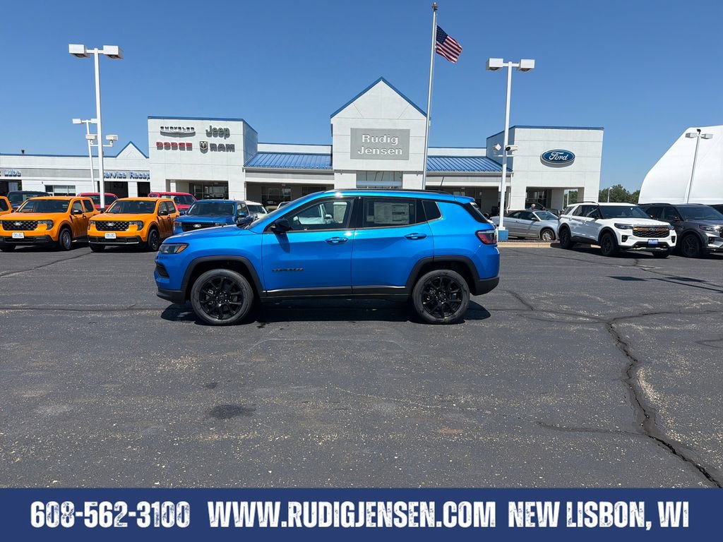 New 2026 Jeep Compass Latitude AWD/4WD image 2