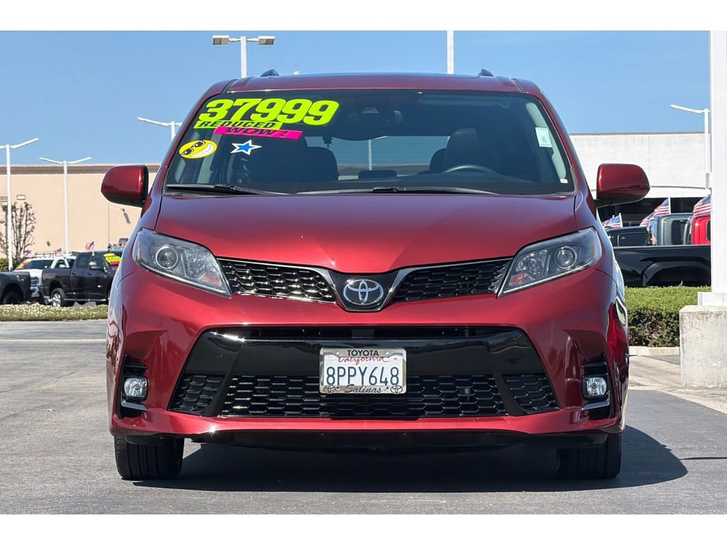 Used 2020 Toyota Sienna SE w/ SE Preferred Package FWD image 9
