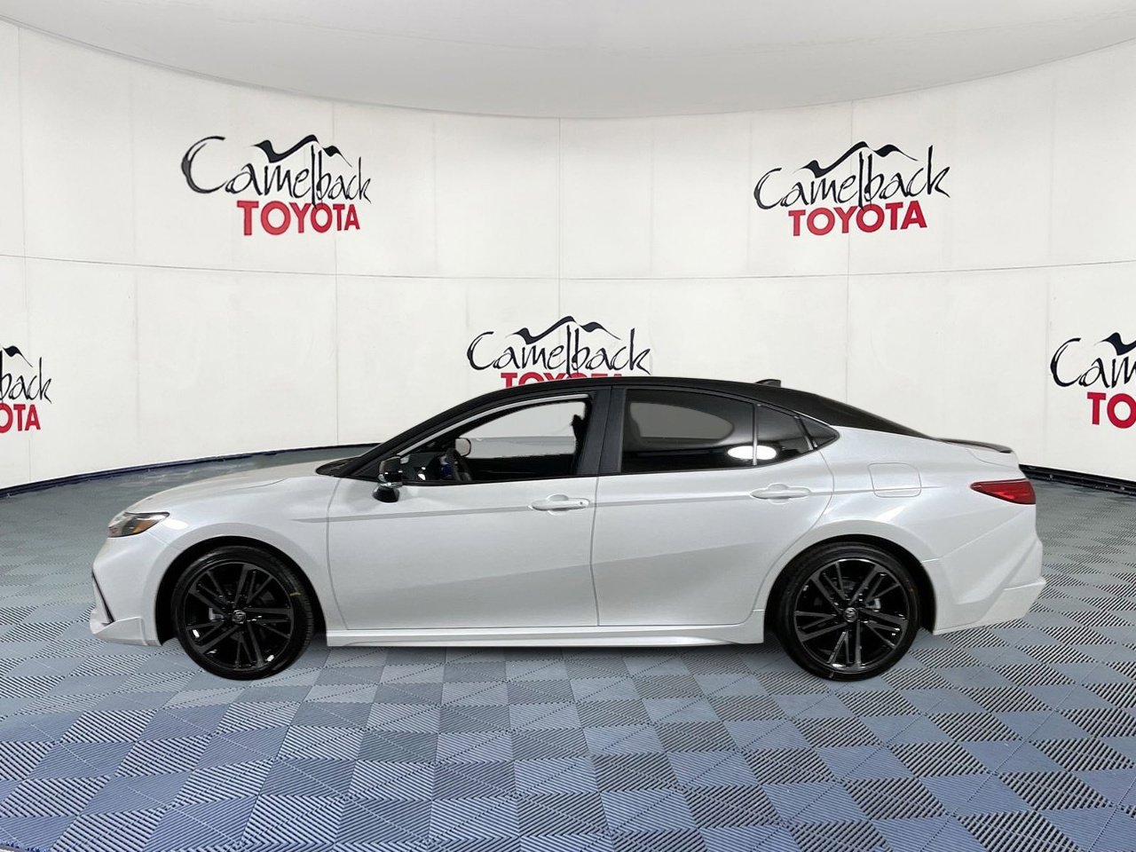 New 2026 Toyota Camry XSE w/ Premium Package FWD image 5