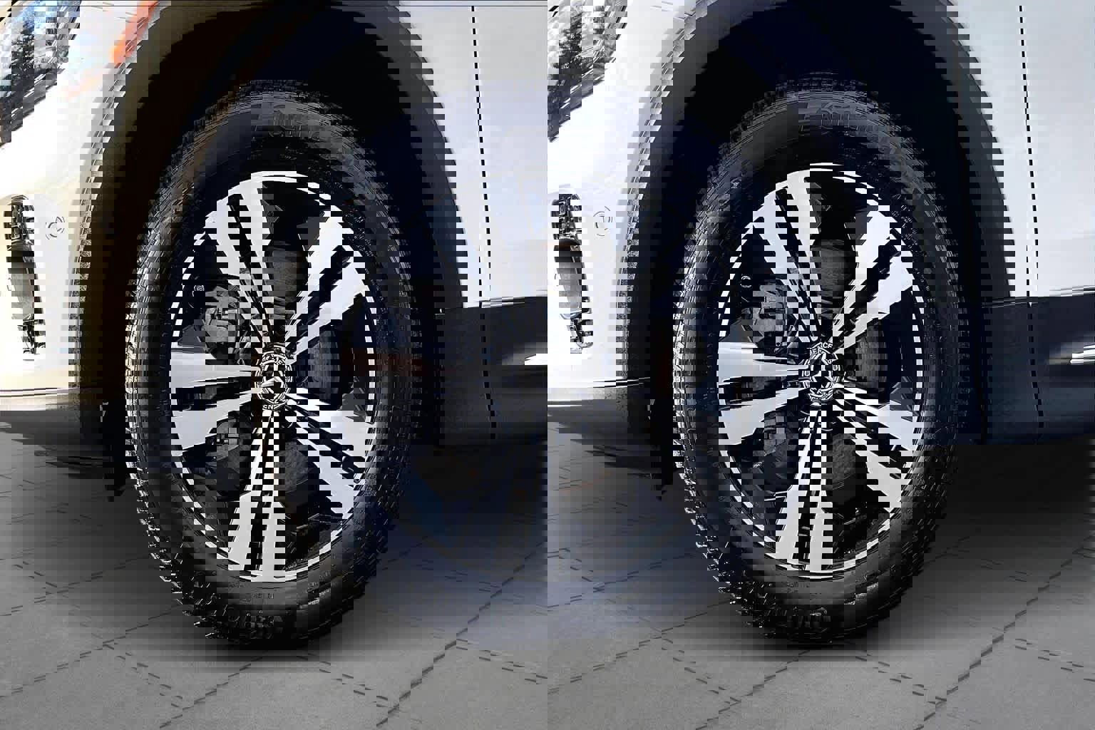 Certified 2025 Mercedes-Benz GLB 250 GLB 250 image 11