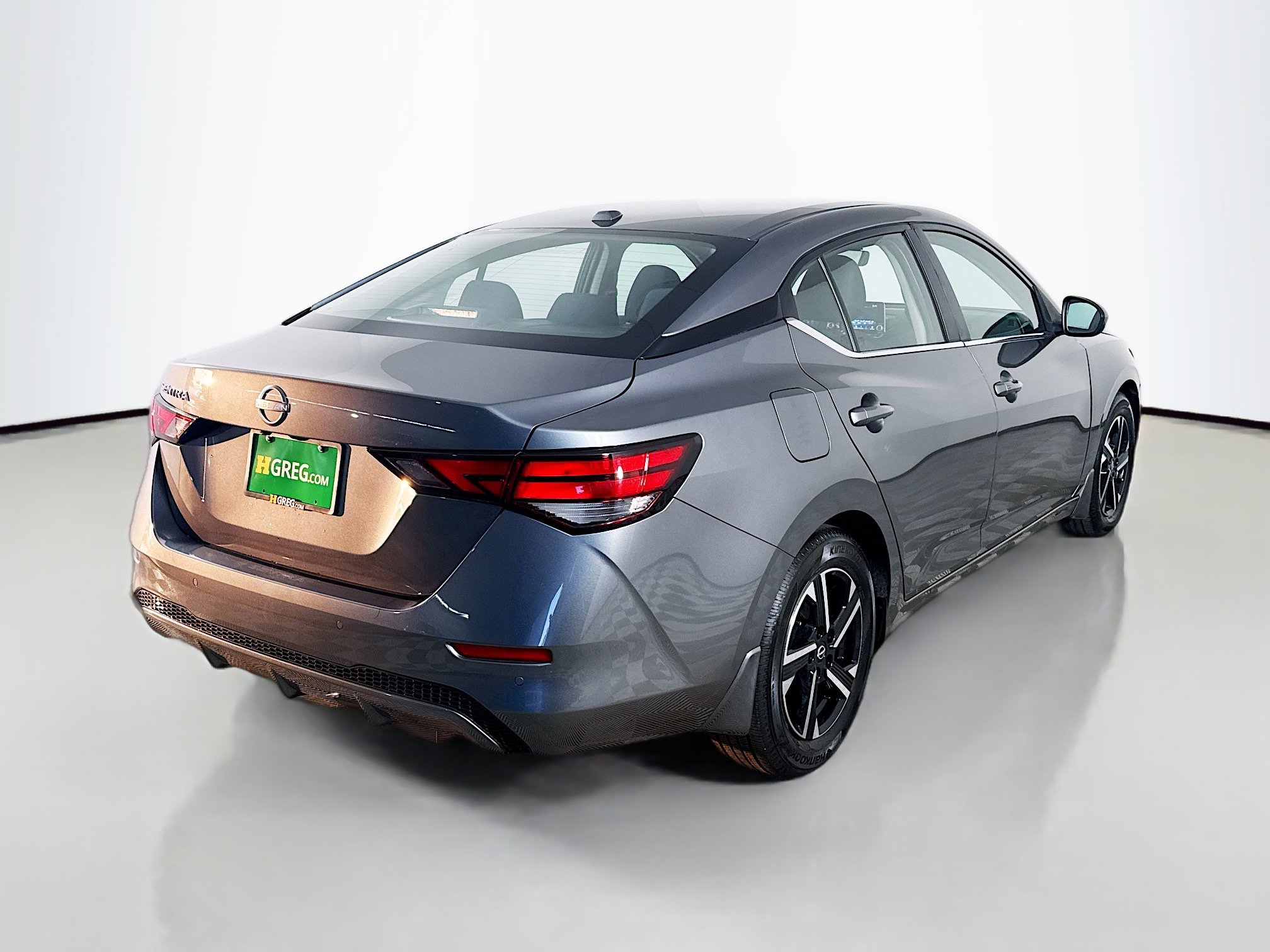 Used 2025 Nissan Sentra SV w/ All-Weather Package image 10