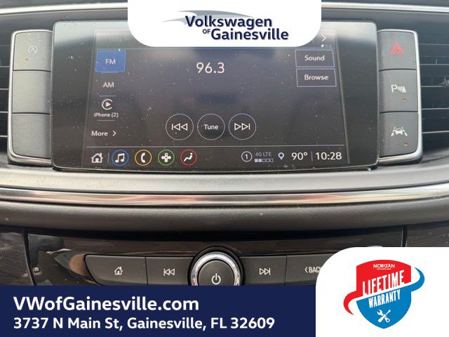 Used 2024 Buick Enclave Essence FWD image 27