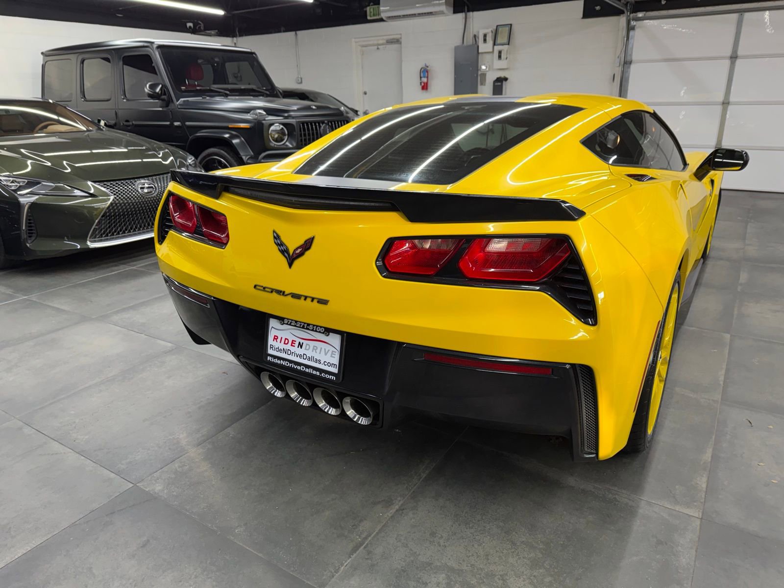 Used 2015 Chevrolet Corvette Stingray Coupe w/ 3LT Preferred Equipment Group image 6
