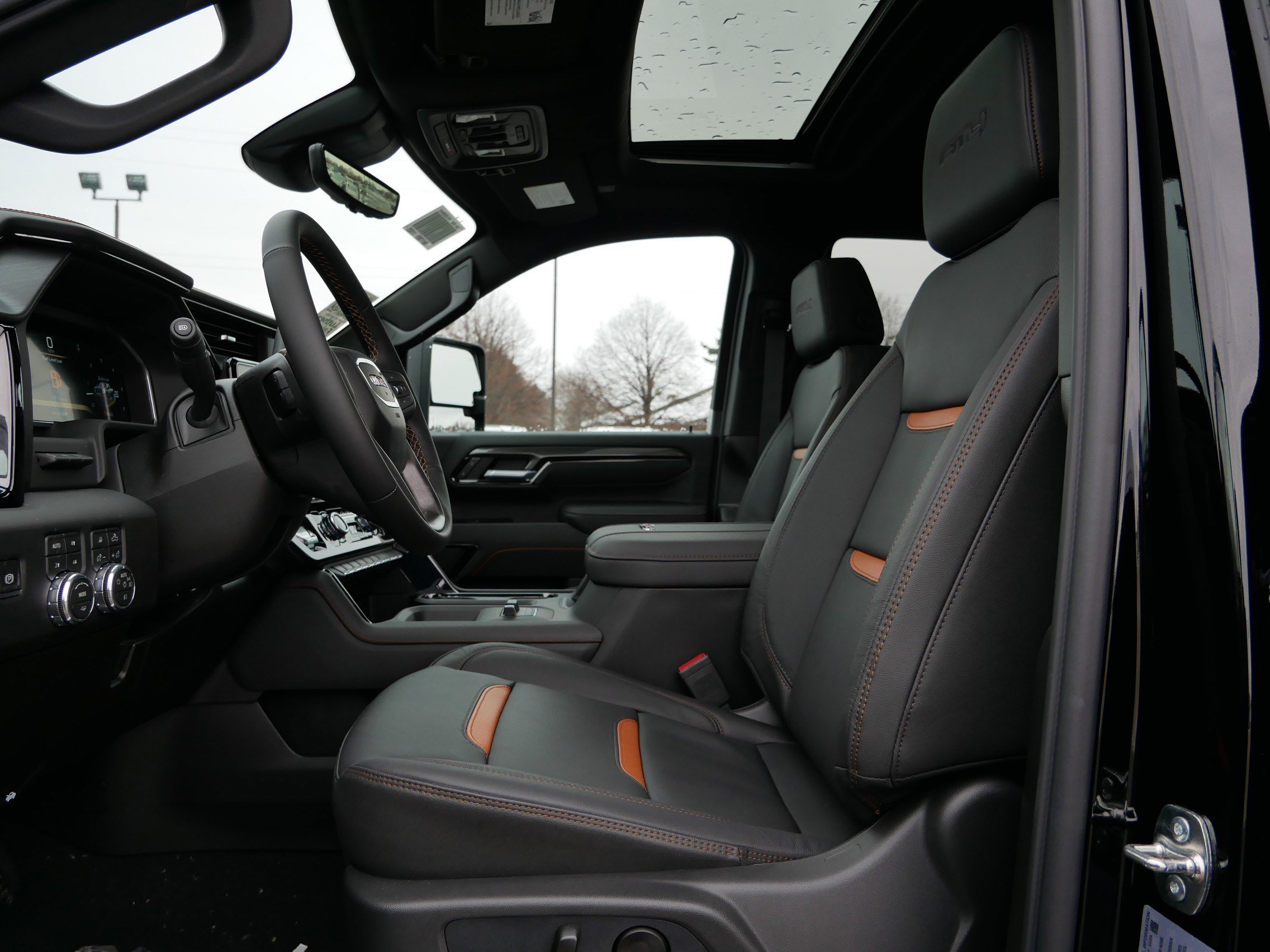 New 2026 GMC Sierra 2500 AT4 w/ AT4 Premium Plus Package image 10