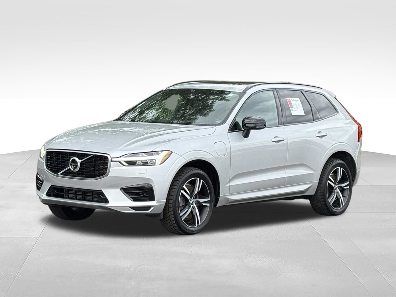 Used 2020 Volvo XC60 T8 R-Design AWD/4WD image 9