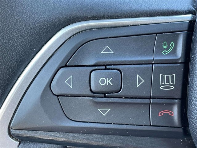 Used 2024 Jeep Grand Cherokee L Altitude image 34