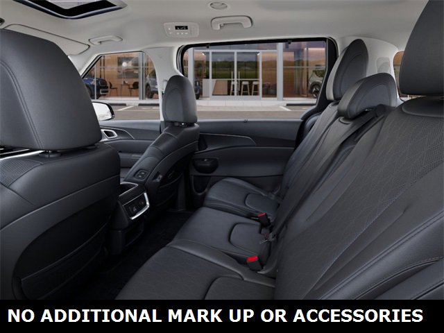 New 2026 Kia Carnival SX w/ SX Dark Edition Package image 18