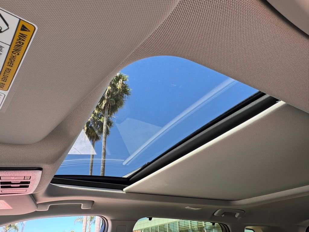 New 2026 Nissan Rogue Platinum AWD/4WD image 11