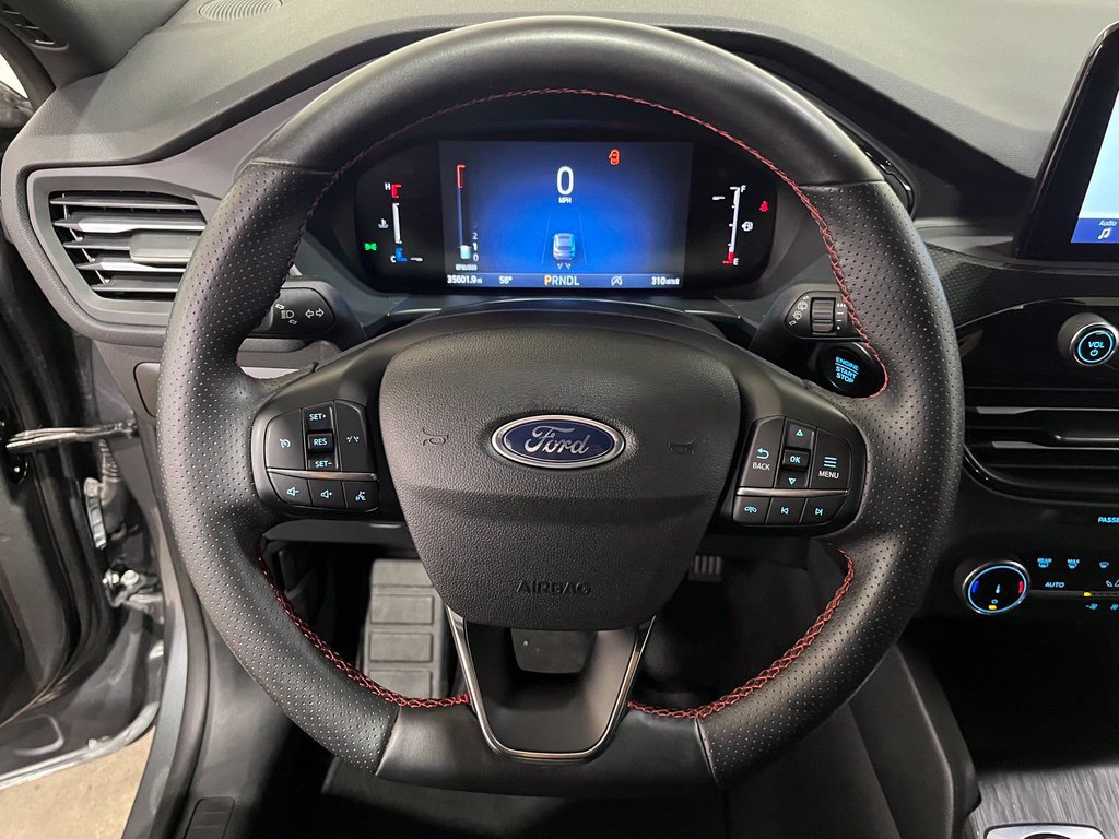 Certified 2025 Ford Escape ST-Line AWD/4WD image 21