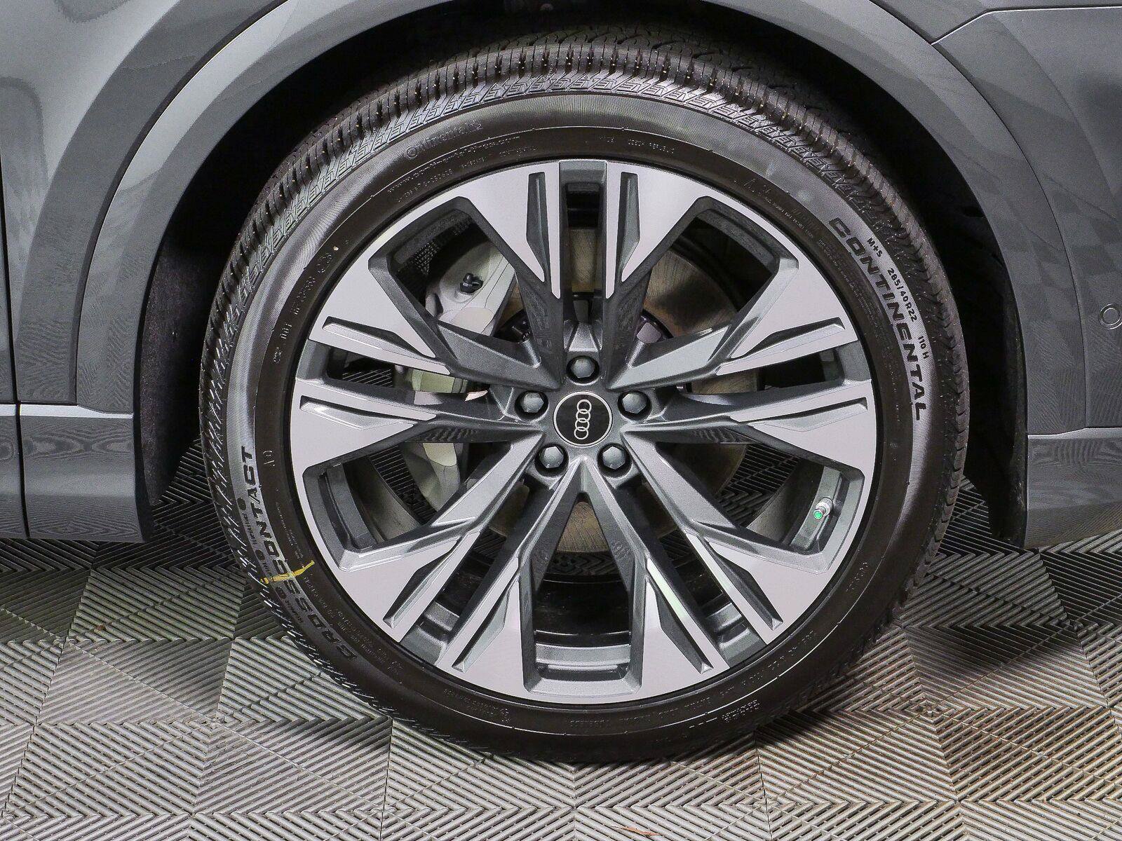 New 2027 Audi Q8 Prestige AWD/4WD image 35