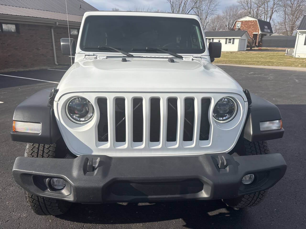 Used 2023 Jeep Wrangler Sport AWD/4WD image 15